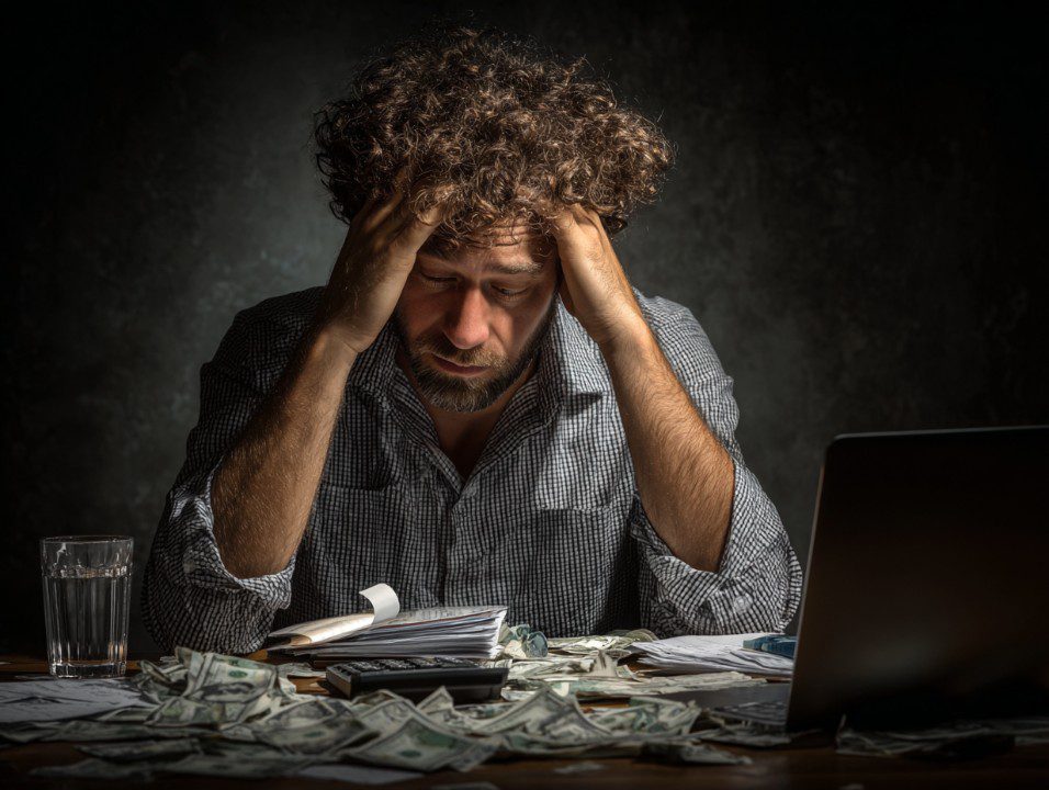 Image Entrepreneur working late